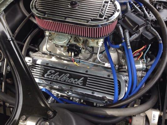 Here is a picture of the engine in my 68 mustang that the guys at SAS REBUILT for me. Thx Pat. Sweet!