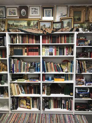 Tons of antique books and photos.