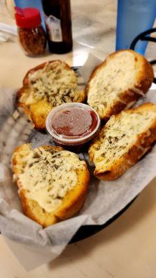 Garlic Cheese Bread