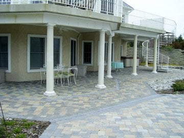 The deck overlooking the bay