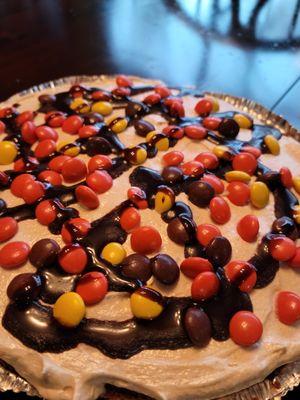 M & M pie