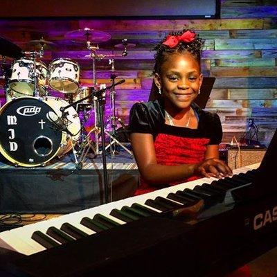 Best Piano lessons in Tyler TX, this is beautiful McKenzie at our Performance in December!