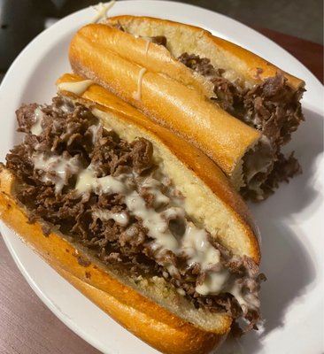 garlic bread cheesesteak - American cheese only