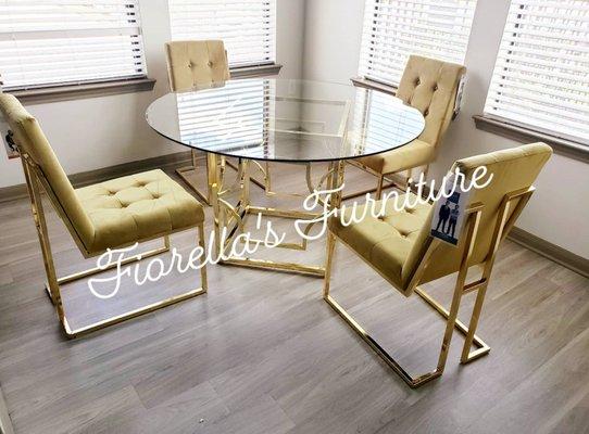 Fiorella's Furniture