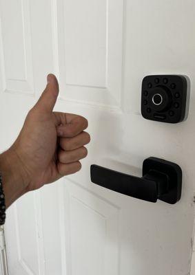 A customer bought an electronic fingerprint lock online and called us to install it! 

Amazing, Expert Locksmith!