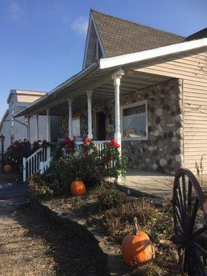 Cobblestone Cottage