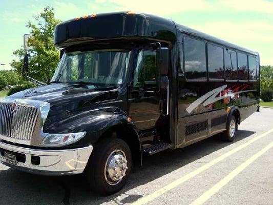 26 passenger Luxury Limo Coach