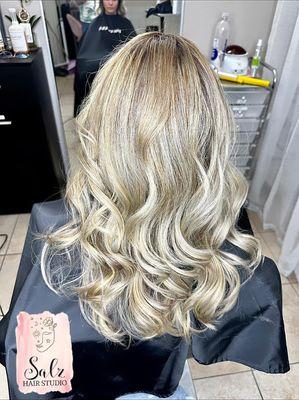 ash blonde balayage