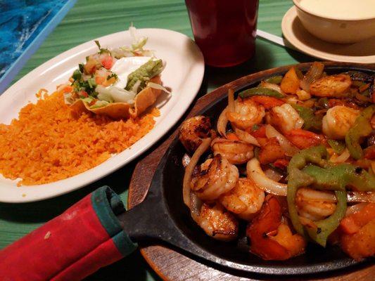 Shrimp fajitas