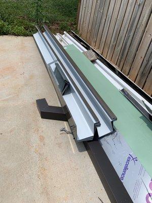 Seamless gutters