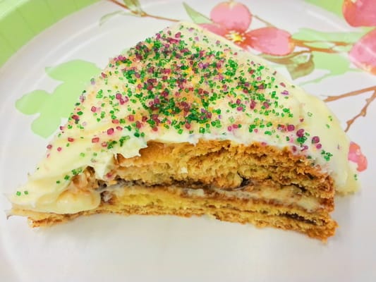 Oak Point King Cake