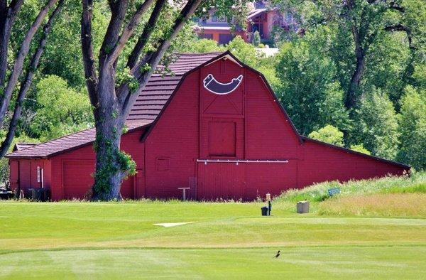 The Powder Horn's iconic red barn.