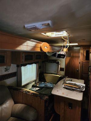 Handy Vibes Mobile RV And Home Repair