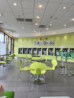 Tutti Frutti Frozen Yogurt