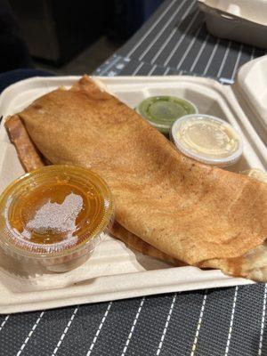 Masala dosa with 3 dipping sauces: Sambar, mint chutney, coconut chutney