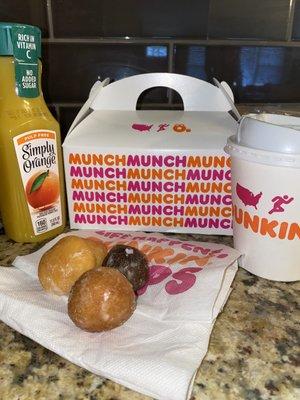 Munchkins Donut Hole Treats, Original Blend Coffee, Orange Juice