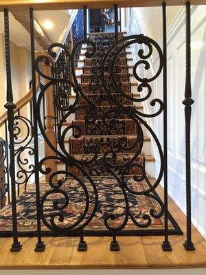 Custom installed Nourison Stairs Runner Rug and Solid Brass Stair Rods Pic#2