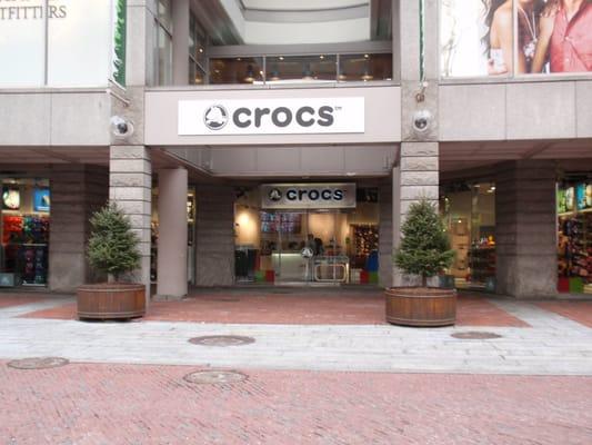 Crocs Flagship Store at Faneuil Hall