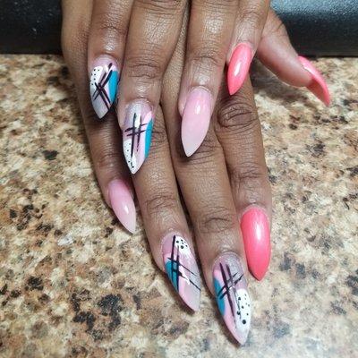 Nailsbylina 7036788320