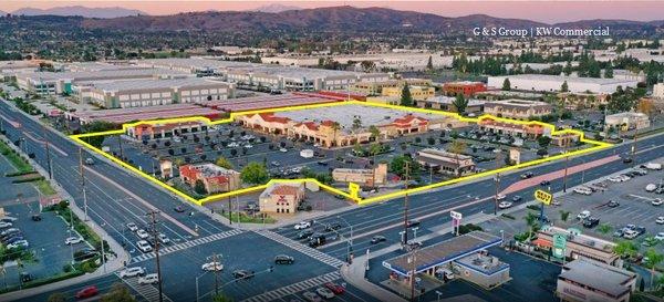 +/-125,000 SF Shopping Center for Lease in Fullerton, CA