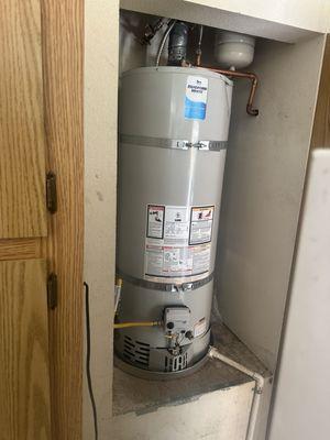 50 gallon nat gas water heater