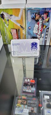 Mouas Cards and Collectibles