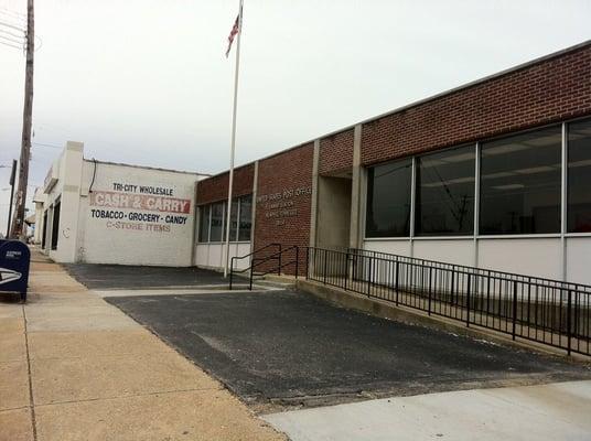 12-14-10; US Post Office - South Trezevant Street