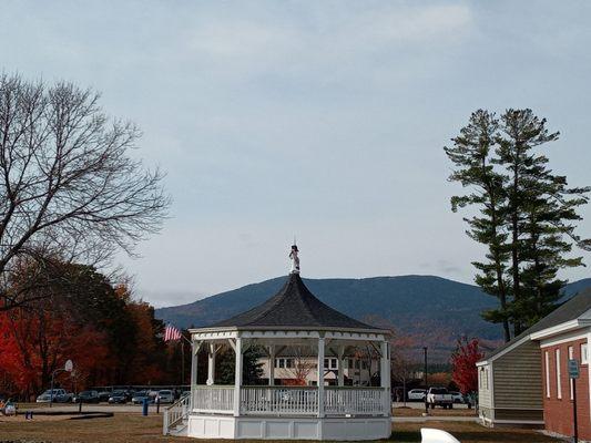 Red Jacket Mountain View Resort