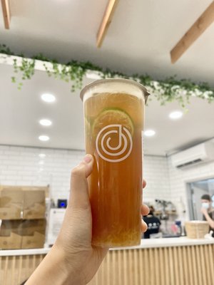 Super Lemon Tea ($6.50)