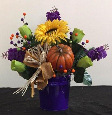 Mackenzie's Flowerworks & Gifts