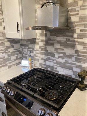 Ceramic tile backsplash