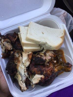 Jerk chicken with bbq sauce and Jamaican bread