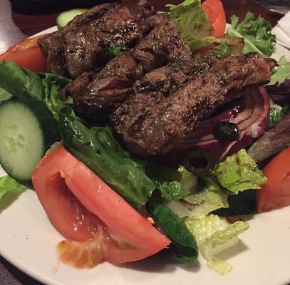 Steak tip salad