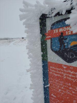 Frost grows fat on a standing pole