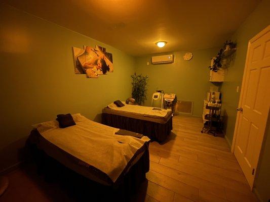 The room designated for couple massages.