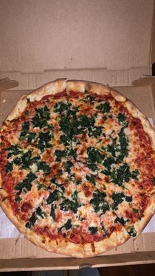 spinach and cheese pizza