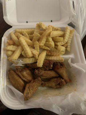 $12.50 - Lemon Pepper Wings with fries (2/1/2024)