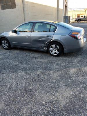 Rear damages on a Nissan Altima