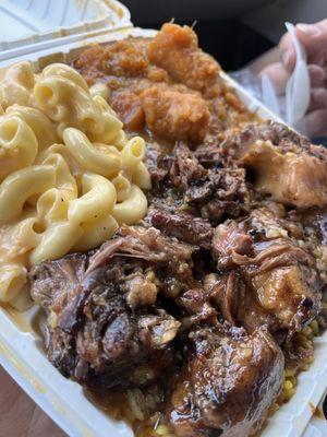 Oxtail plate w/mac & candied yams