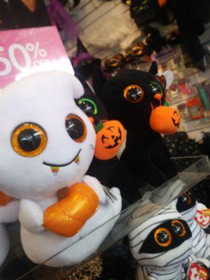 Spooky beanie babies!