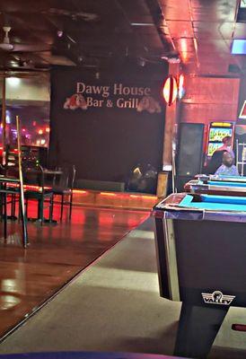 Dawg House Bar & Grill