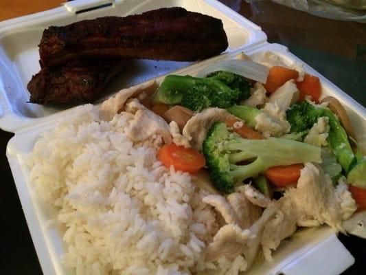 Steamed chicken and veggies... With a side of spare ribs