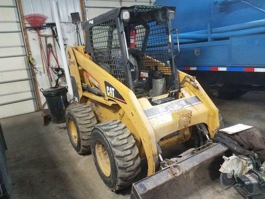 Cat 246 skid steer