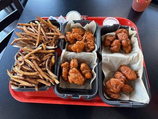 10 Boneless Wing Combo