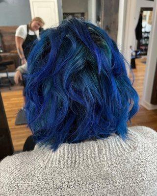 Root shadow with vibrant blue.