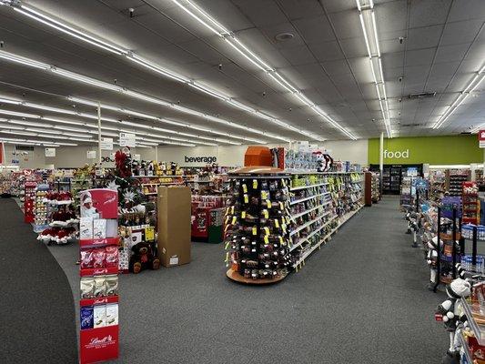 The ghosts of a hundred Long's Drugs employees haunt this wretched store.