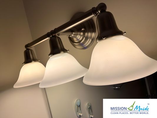 Clean lights for Raleigh House Cleaning Service.