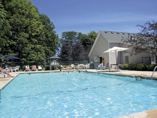 Resident heated pool