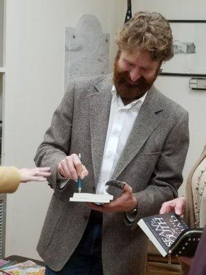 Sean Dietrich signing books!