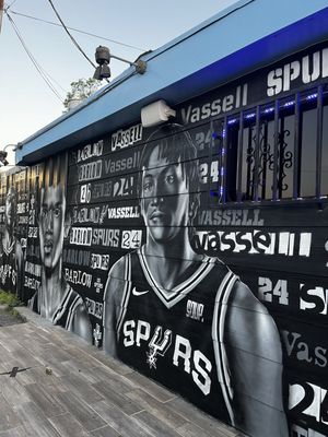 Spurs murals outside